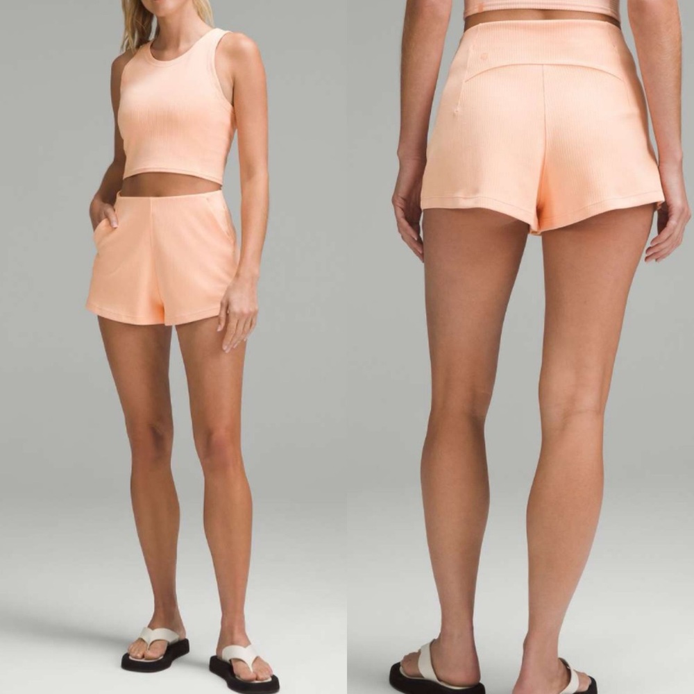 Lululemon Ribbed Softstreme High-Rise Short 2" Peach Bellini